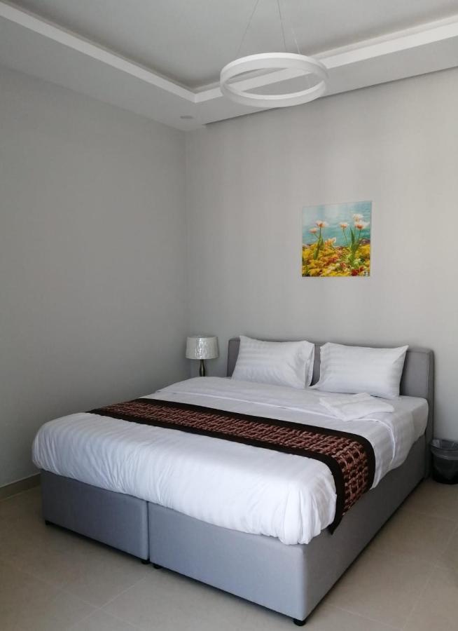 Jood Residence Seef Екстериор снимка